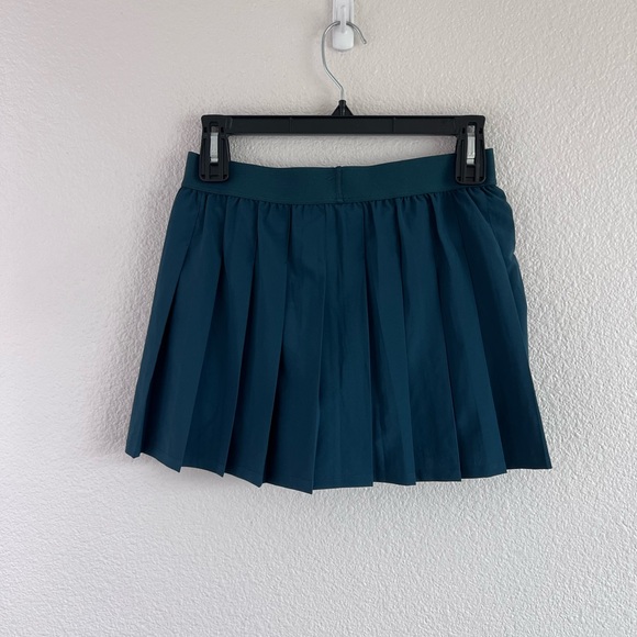 ALO Yoga Women's Varsity Pleated Mini Tennis Skirt Midnight Green - Picture 6 of 8